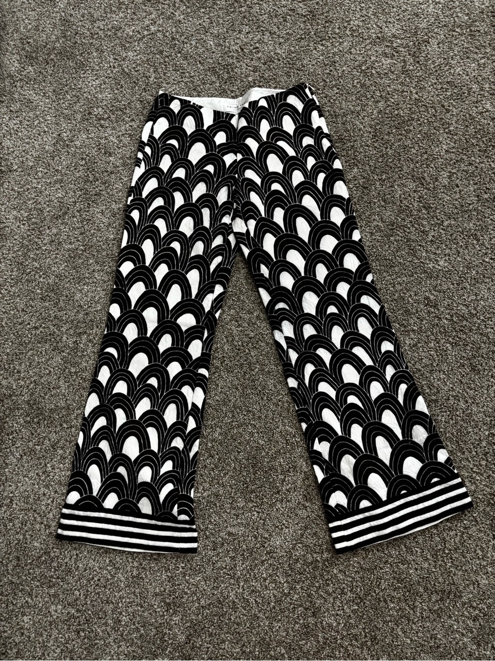 Trina Turk Brown & White Patterned Pants
